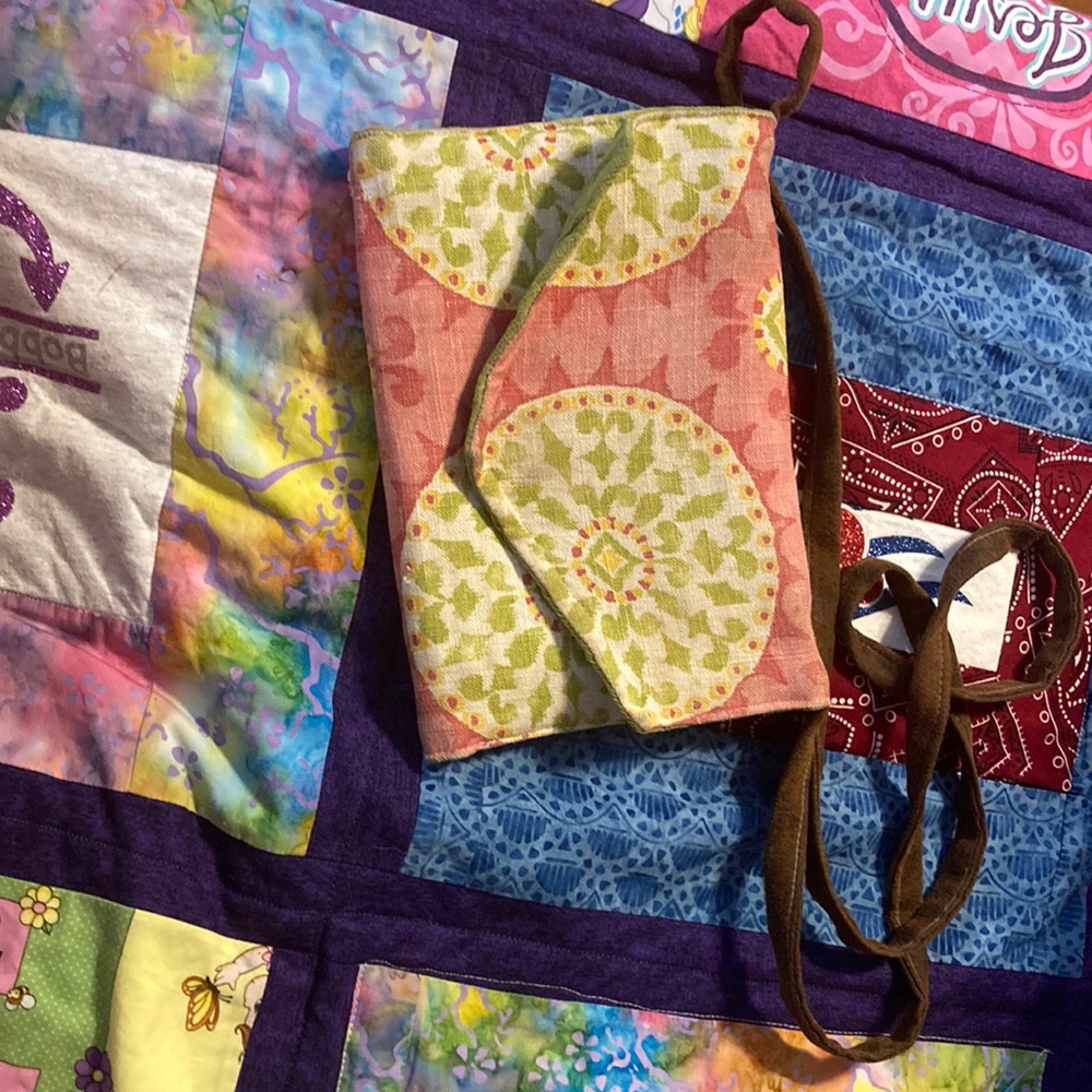 Cross body purse